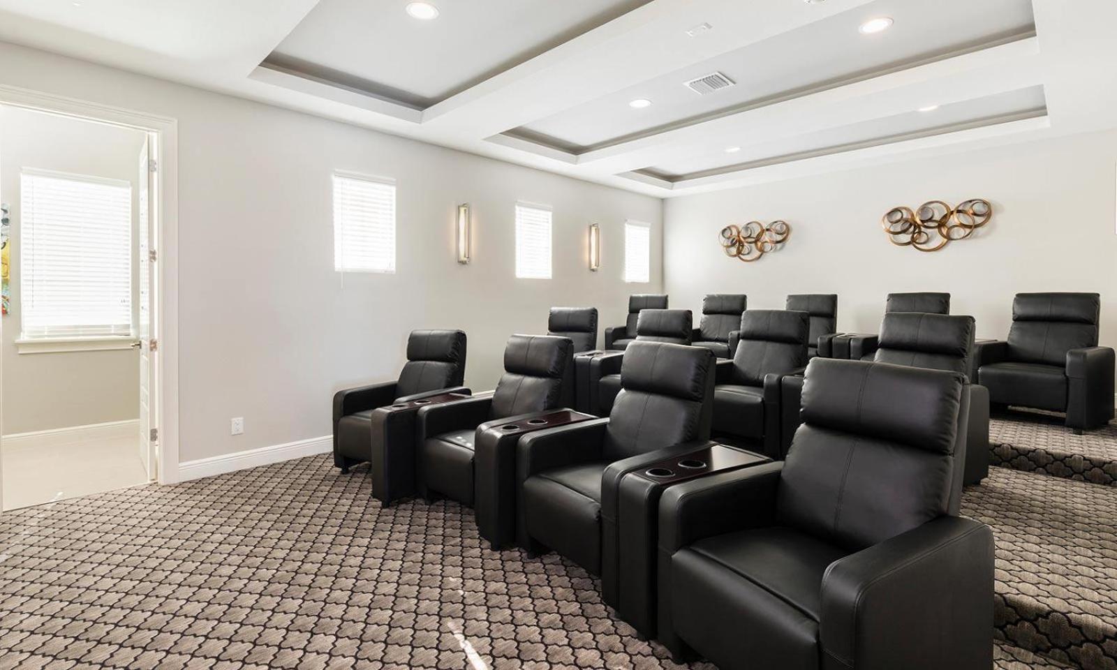 Upscale 8 Bdrm Villa With Home Theater At Reunion Kissimmee Bagian luar foto